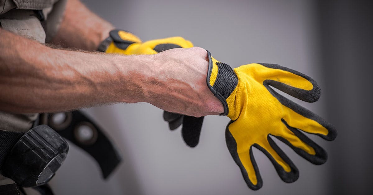 Sensorer i handska kan mäta position och hastighet på rörelser.